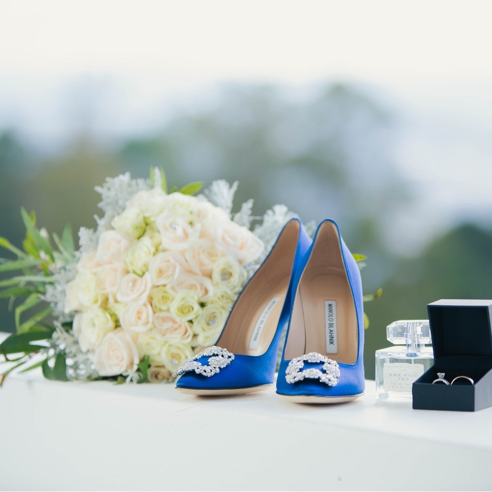 Blue Manolo Blahnik - Picture 7 of 8